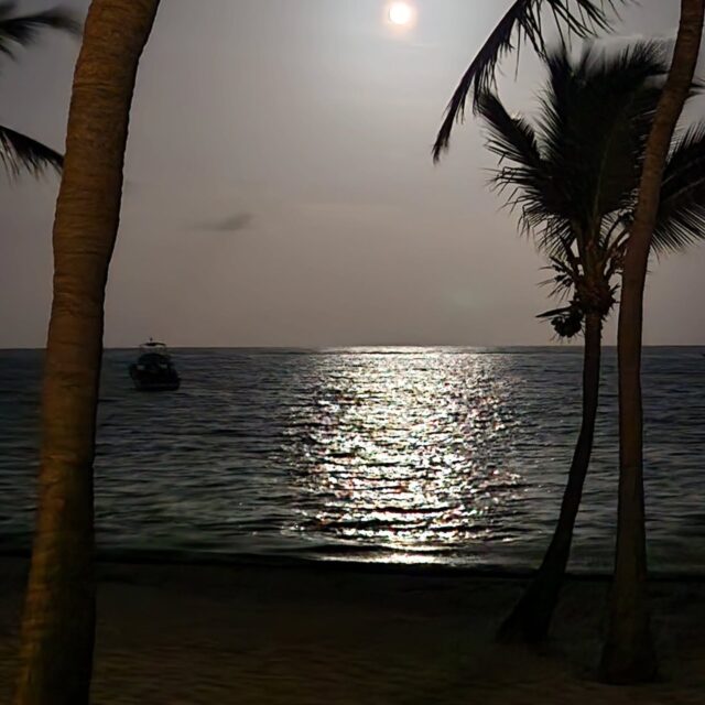 By the light of the moon! 
#fullmoon #lcbr #caymanislands